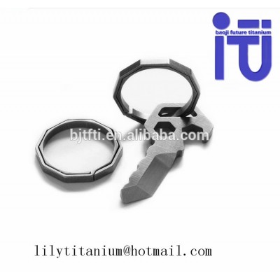 aerospace titanium alloy grade 5 ti 6al4v keychain metal octagonal keychain